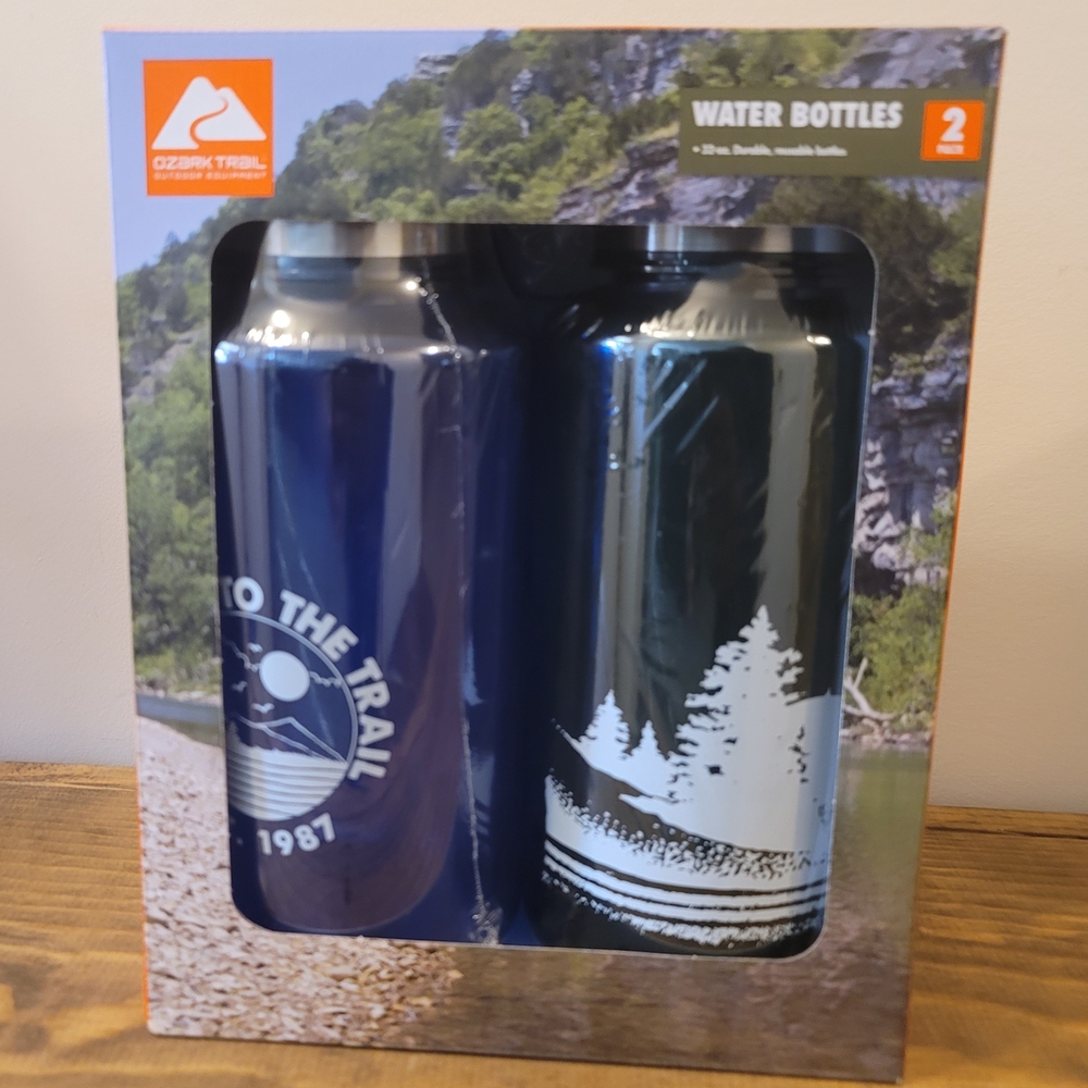 2-Pack BPA Free Water Bottles with Lids, 32 oz. each